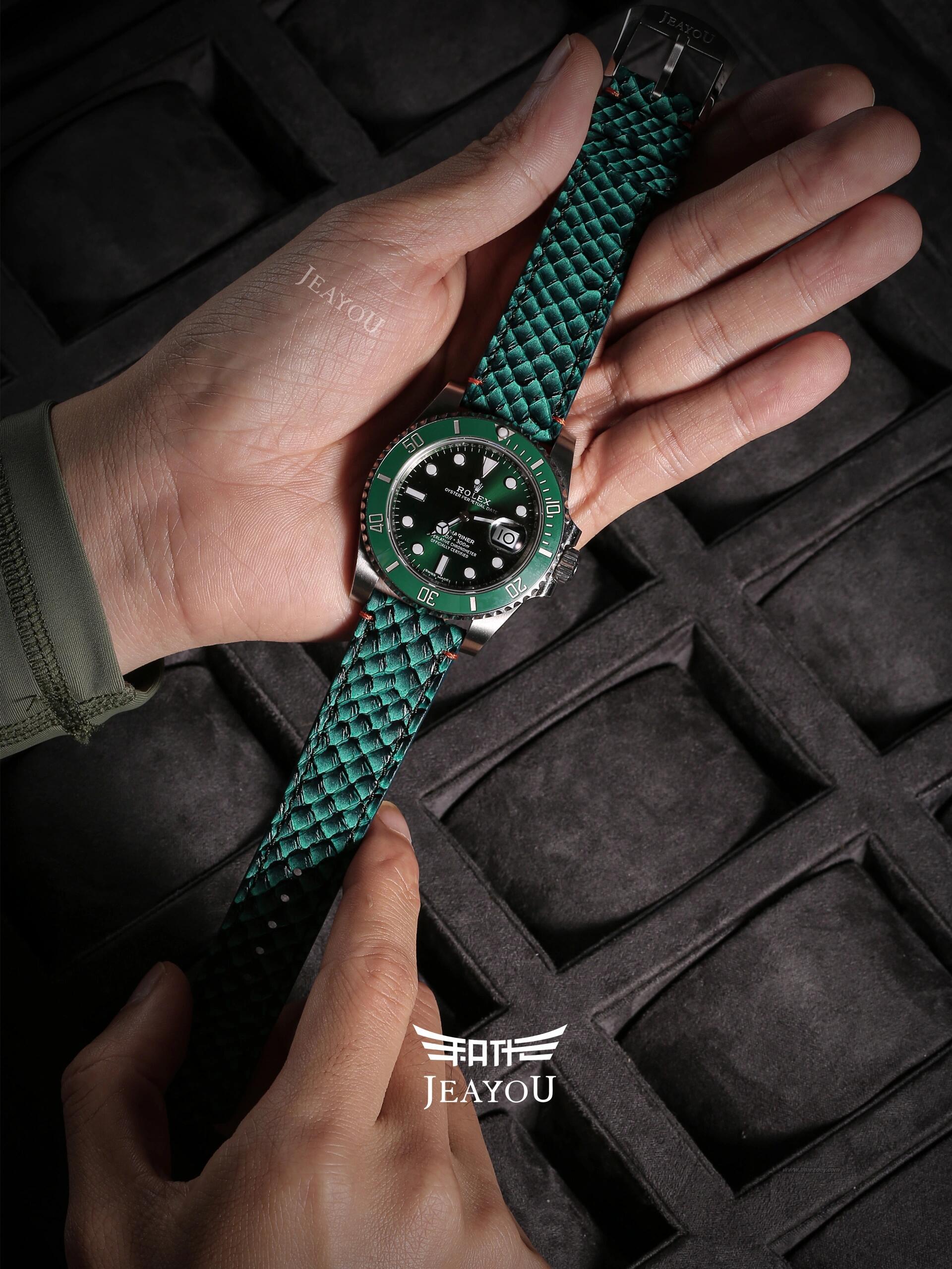 Rolex Perpetualap 14790 Submariner green python strap